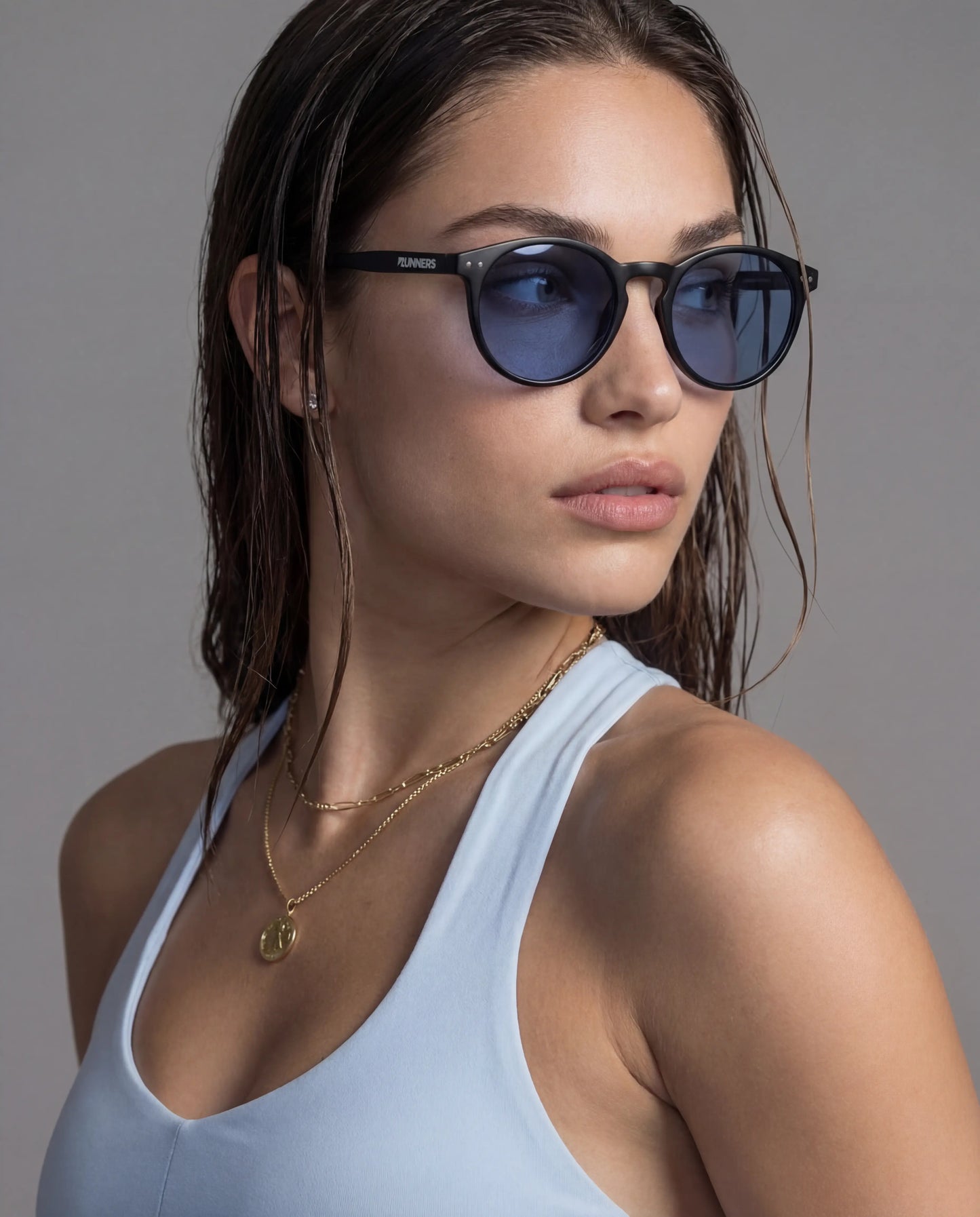 Black Round Polarized Sunglasses - UV400 for Men & Women